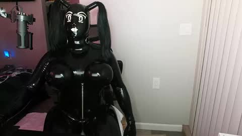 niteowl4 online show from April 2, 5:15 am