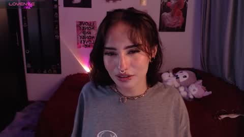 Nixxie  online show from October 21, 1:33 am