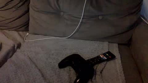 njjbbjnjnj online show from February 6, 8:40 am