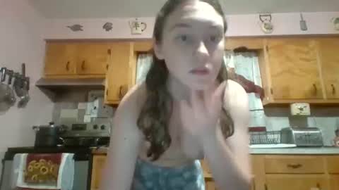 njsnowbunny online show from October 29, 10:10 pm