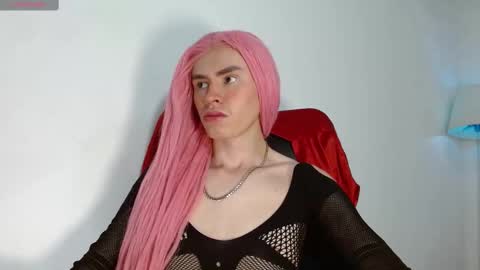 NOACAYETANA online show from March 6, 2:40 pm