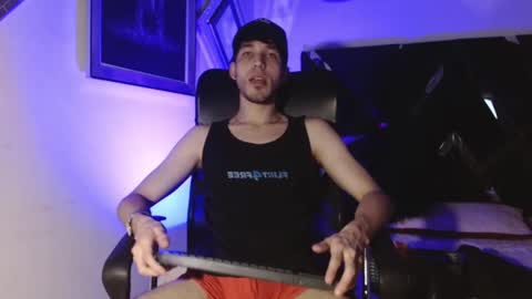 Noah Brigth online show from November 6, 2:58 am