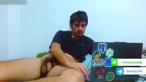 noah_meyer_ online show from November 21, 8:01 am