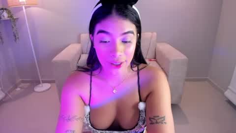 Noemy online show from July 23, 2:14 pm