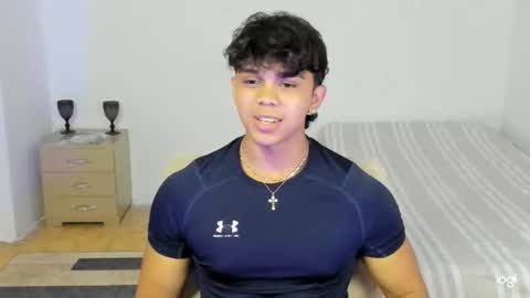luis navas online show from May 9, 5:35 am