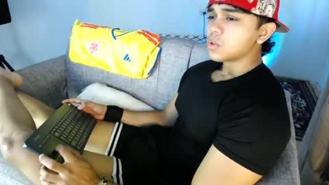 luis navas online show from June 23, 4:13 pm