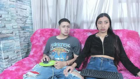 Noahandbunny online show from April 7, 11:23 am