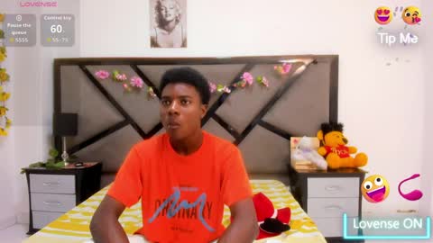 noah online show from April 8, 11:24 am