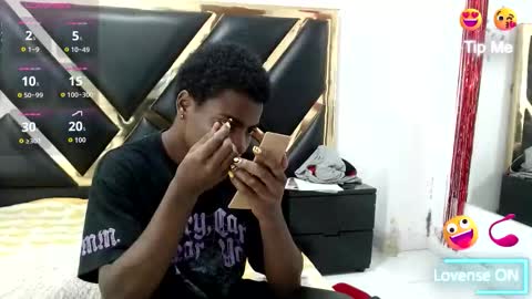 noah online show from March 2, 11:39 am