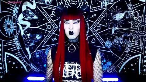 caroline online show from September 23, 1:32 am