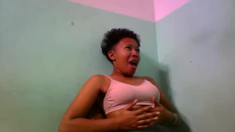 noellah online show from September 27, 5:05 am