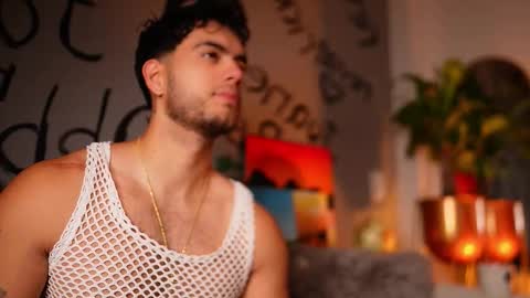 kevin online show from November 7, 7:49 pm