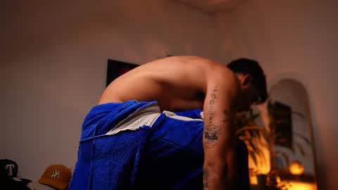 kevin online show from February 18, 12:10 am