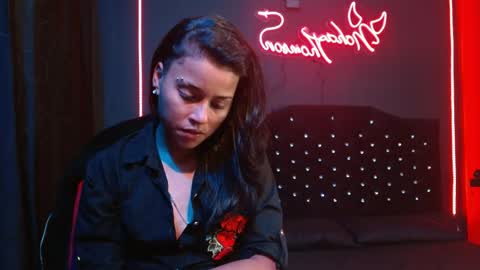 Noha Thomson online show from April 21, 1:09 am