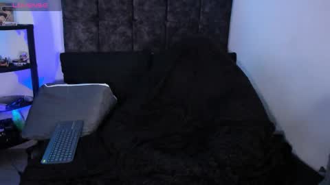 Nolan  online show from April 18, 7:07 pm