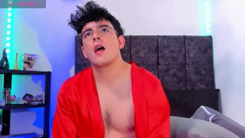 Nolan  online show from April 16, 8:09 pm