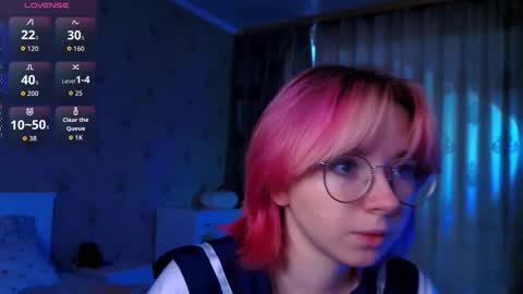 Nora Failure online show from October 17, 3:10 am