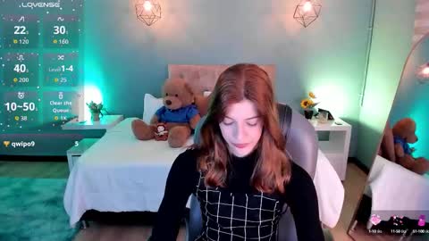 Nora online show from September 10, 8:21 pm