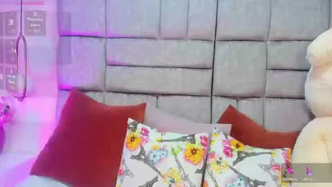 Nora  online show from January 14, 9:12 pm