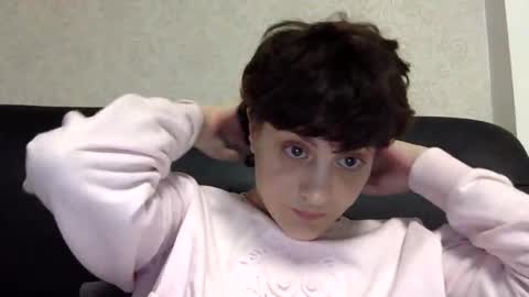 norablues online show from April 13, 6:45 pm