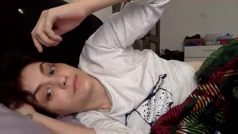 norablues online show from February 12, 10:08 am