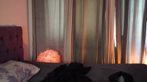 Tina online show from February 22, 9:13 am