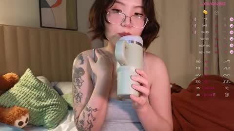 your cute girl 3 online show from February 25, 2:59 am