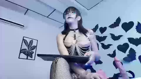 Notre online show from March 17, 2:55 pm