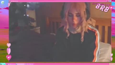 Lucy online show from February 2, 11:39 am