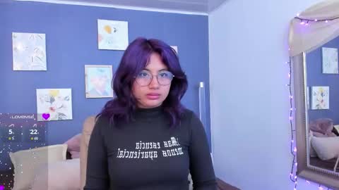     n o v a    online show from November 17, 3:25 pm