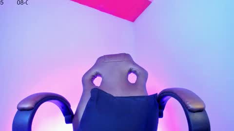 Snapshot of nova_evs chatting on September 9, 12:10 am Nova online show from September 9, 12:10 am