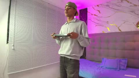 NOVA online show from May 29, 12:47 pm
