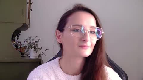 Snapshot of nova_mystic chatting on October 10, 12:33 pm nova_mystic online show from October 10, 12:33 pm