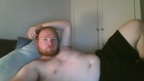 nutsnbolts95 online show from April 18, 11:49 pm