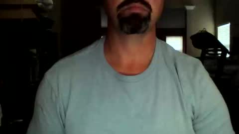 nvrenuff1979 online show from December 4, 12:49 pm