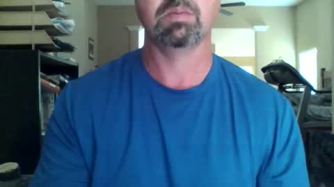 nvrenuff1979 online show from April 21, 6:48 pm