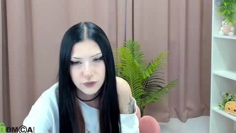  LILY  online show from March 17, 4:06 am