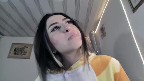 Frida online show from December 2, 5:30 am