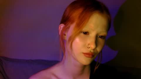 nyra_thira online show from October 14, 6:11 pm