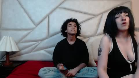 nyx_and_arian online show from April 23, 11:50 pm