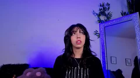   online show from October 16, 4:45 am