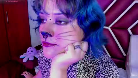 Nyx  online show from January 31, 7:11 pm