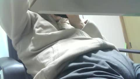 obahiro823844 online show from April 21, 1:07 pm