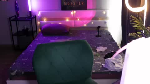 Moonlight online show from May 31, 10:03 am