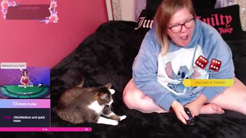 Snapshot of obsidian_playmate chatting on October 9, 2:39 am Obsidian playmate online show from October 9, 2:39 am