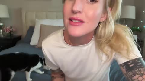 Tams online show from September 12, 3:25 pm