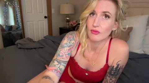 Tams online show from October 14, 3:15 pm