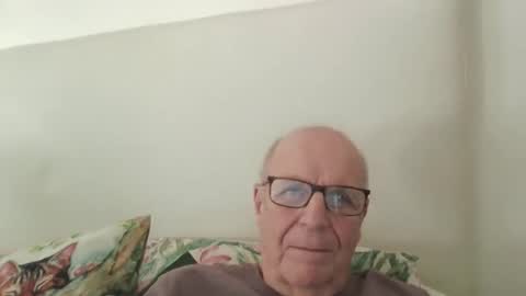 oggi95 online show from May 15, 12:24 pm