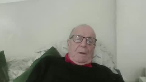 oggi95 online show from February 2, 4:03 pm