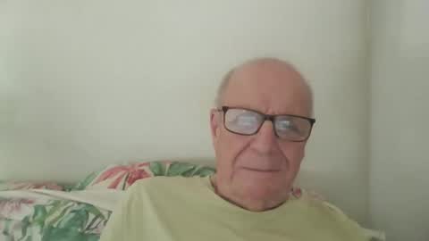 oggi95 online show from May 20, 1:50 pm